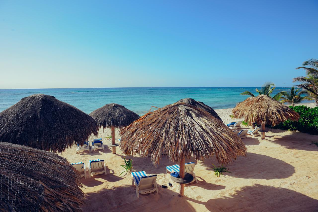 Aquatech Villas Derosa Resort Akumal Exterior photo